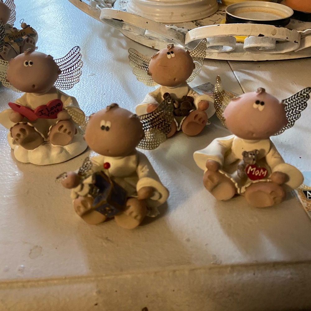 Angel  Cheeks angel figurine / ornaments Set of 4